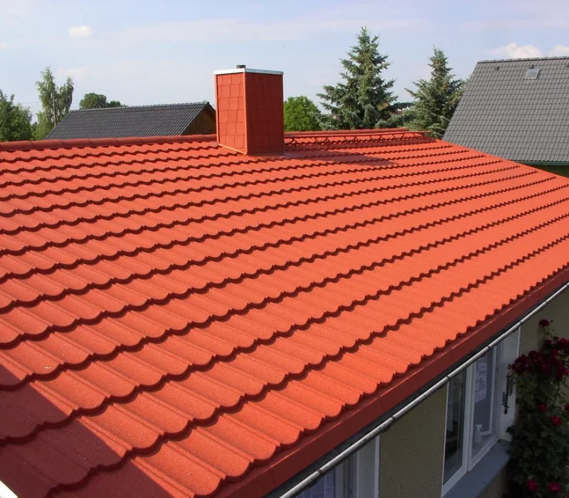 تركيب قرميد معدني عالي الجودة للمنازل والفلل بالرياض – القرني حداد 2000