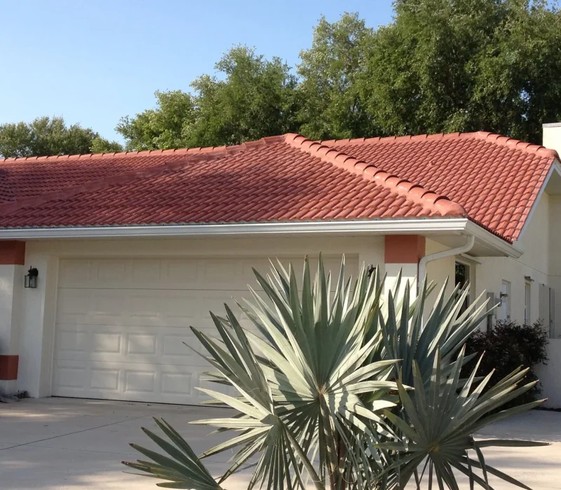 تركيب قرميد مصري عالي الجودة للأسطح الخارجية – القرني حداد 2000